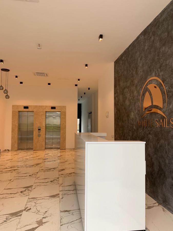 White Sails Apartment Batumi Eksteriør billede