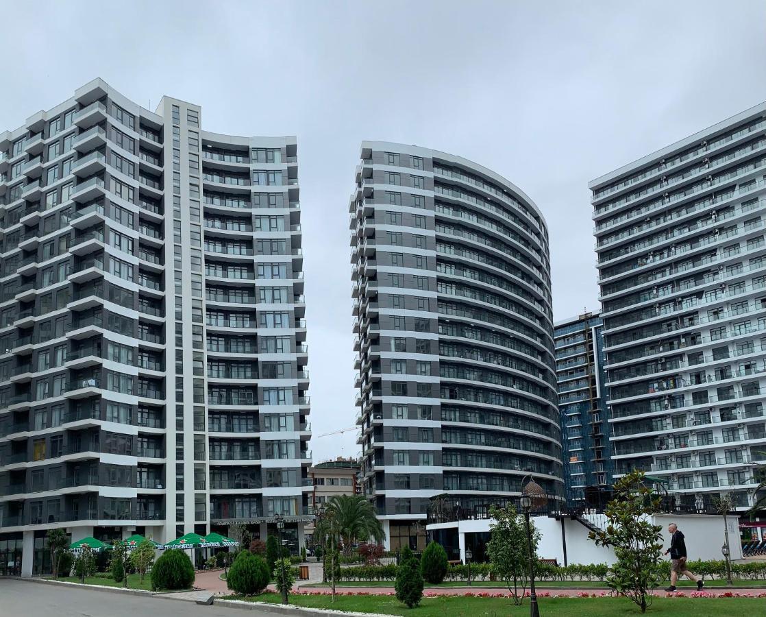 White Sails Apartment Batumi Eksteriør billede