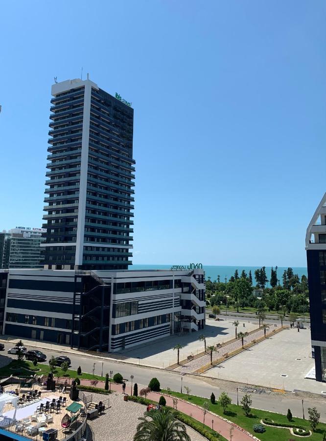 White Sails Apartment Batumi Eksteriør billede